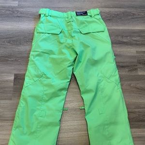 Snowboard pants